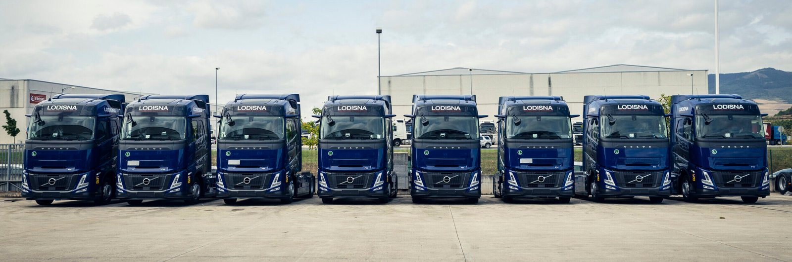 LODISNA ROMANIA | Angajăm șoferi C+E pe comunitate în echipaj