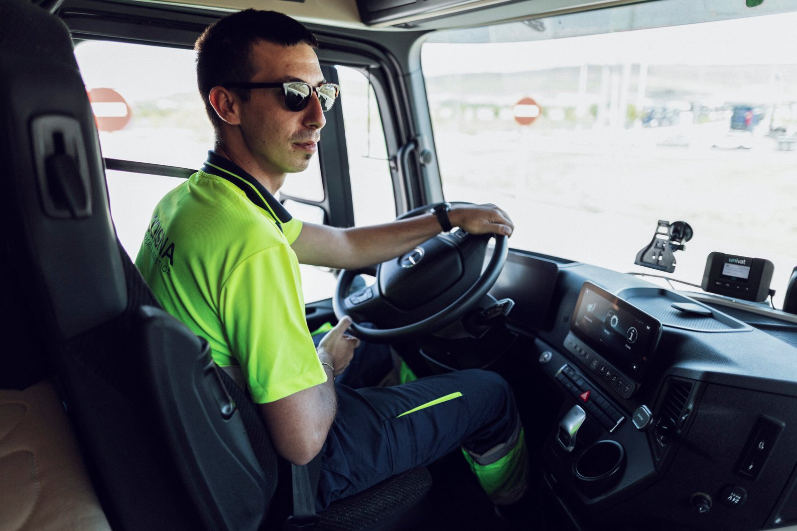 Știri din transport și angajări șoferi C+E